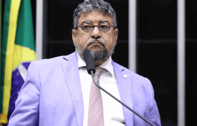 quaqua-se-defende-apos-criticas:-‘nao-enfrentamos-fuzil-com-beijinho’