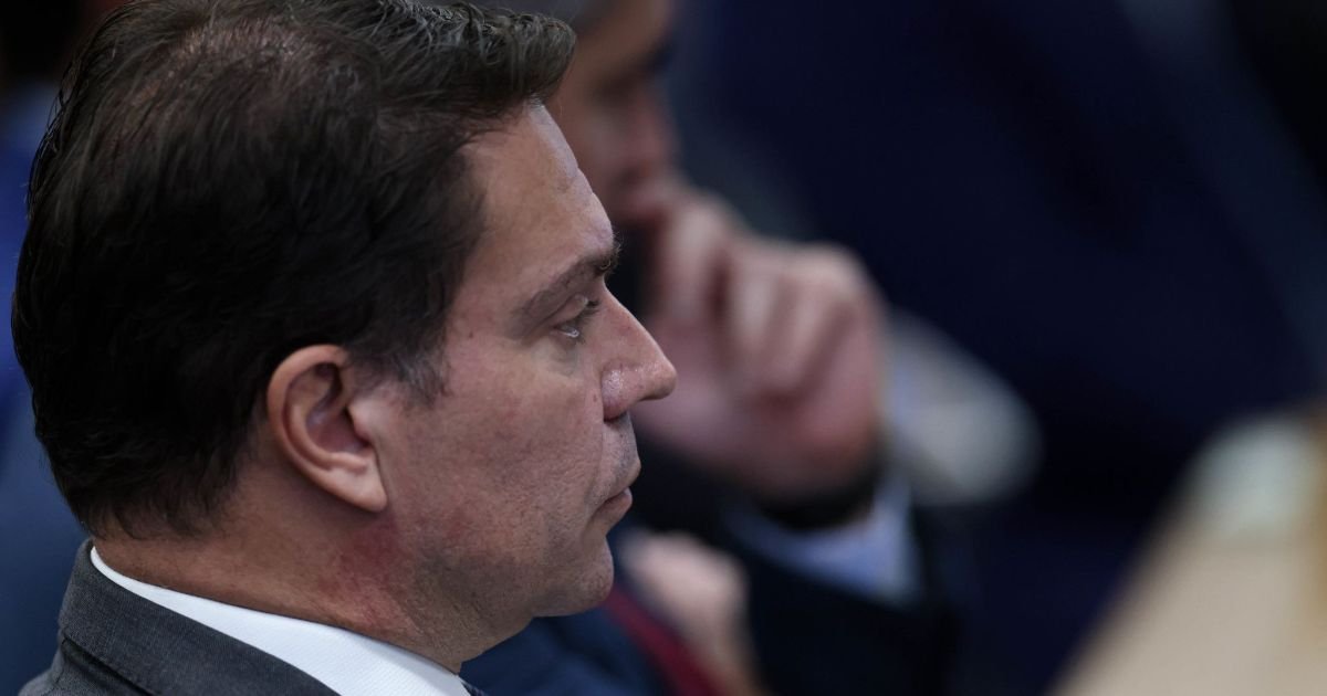 analise:-e-dificil-que-ocorra-abertura-de-processo-de-extradicao-de-ramagem