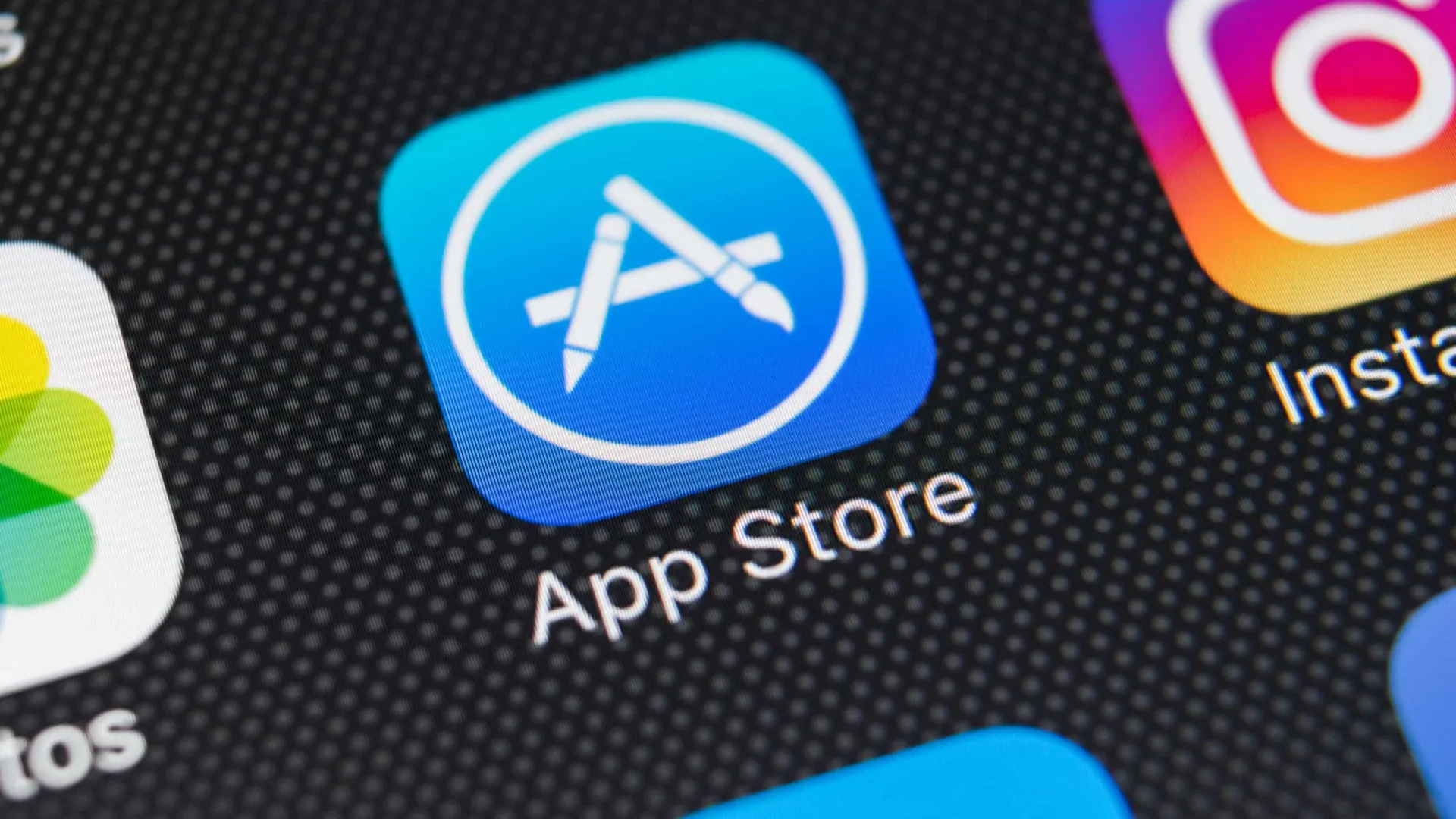 apple-permitira-baixar-apps-fora-da-app-store-e-pagamento-via-pix-apos-acordo-com-cade
