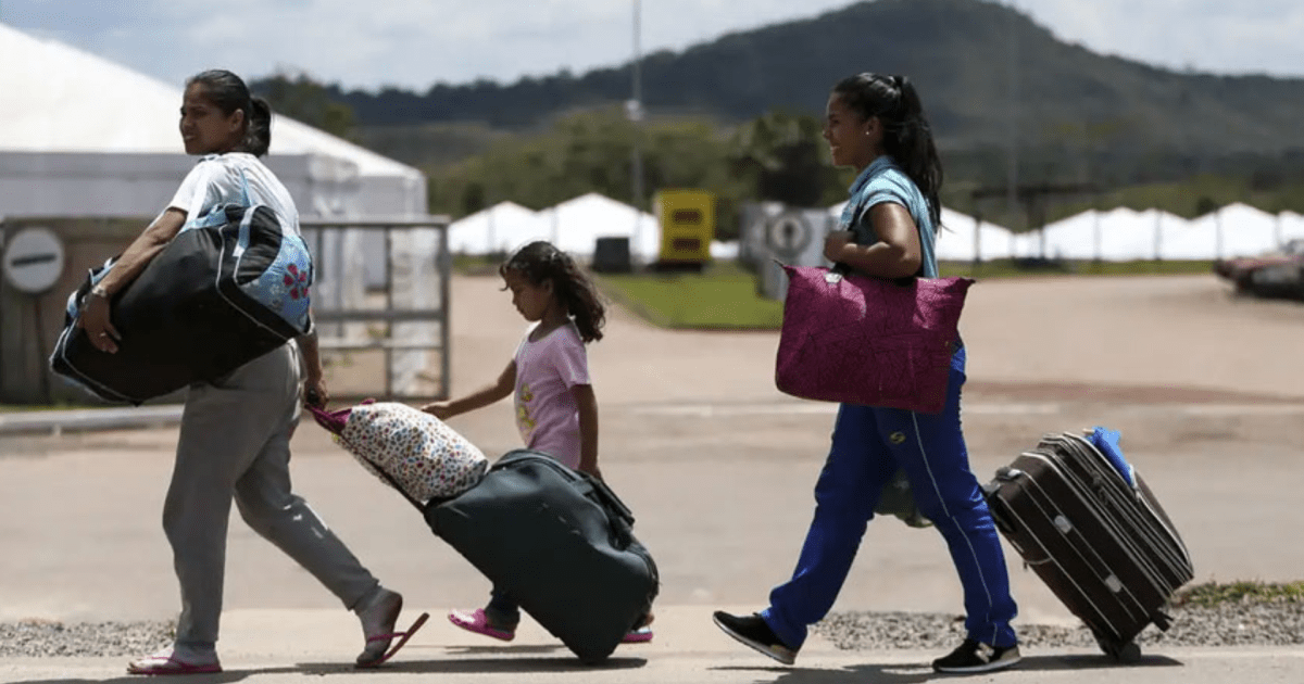 suspensao-de-voos-isola-venezuela-e-impede-viagens-de-fim-de-ano