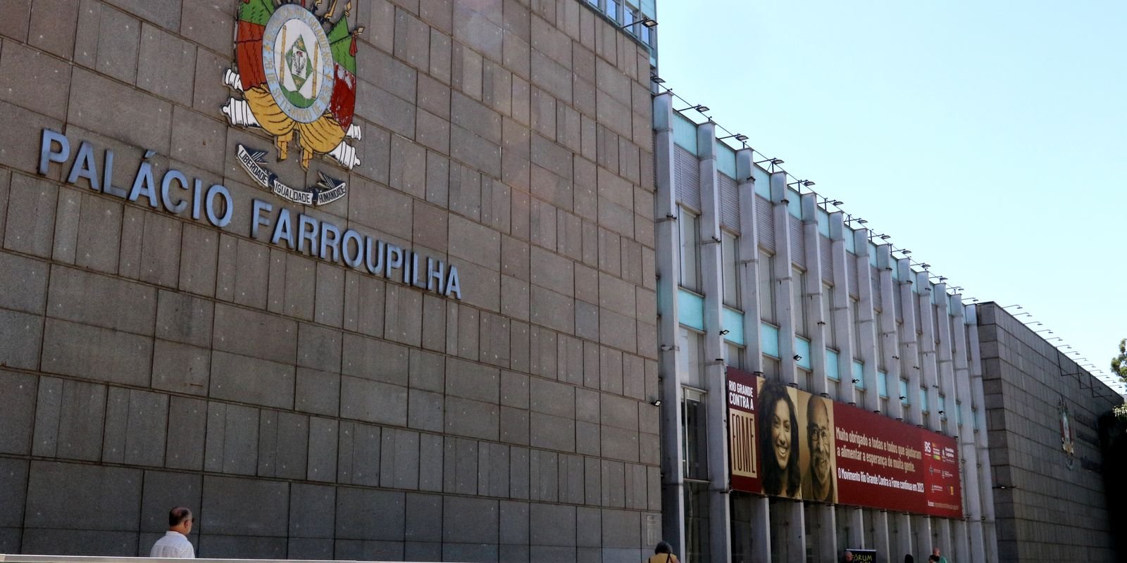 lula-sanciona-porte-de-arma-para-policiais-legislativos-estaduais