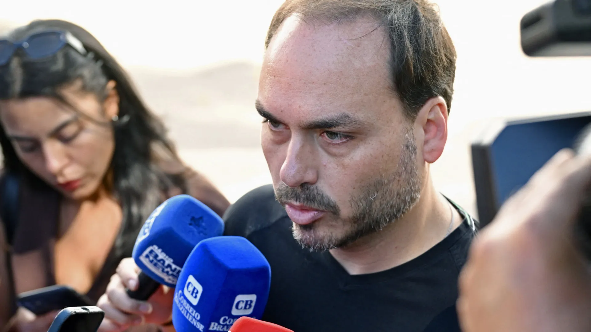 moraes-autoriza-visita-de-filhos-de-bolsonaro-enquanto-ele-estiver-internado