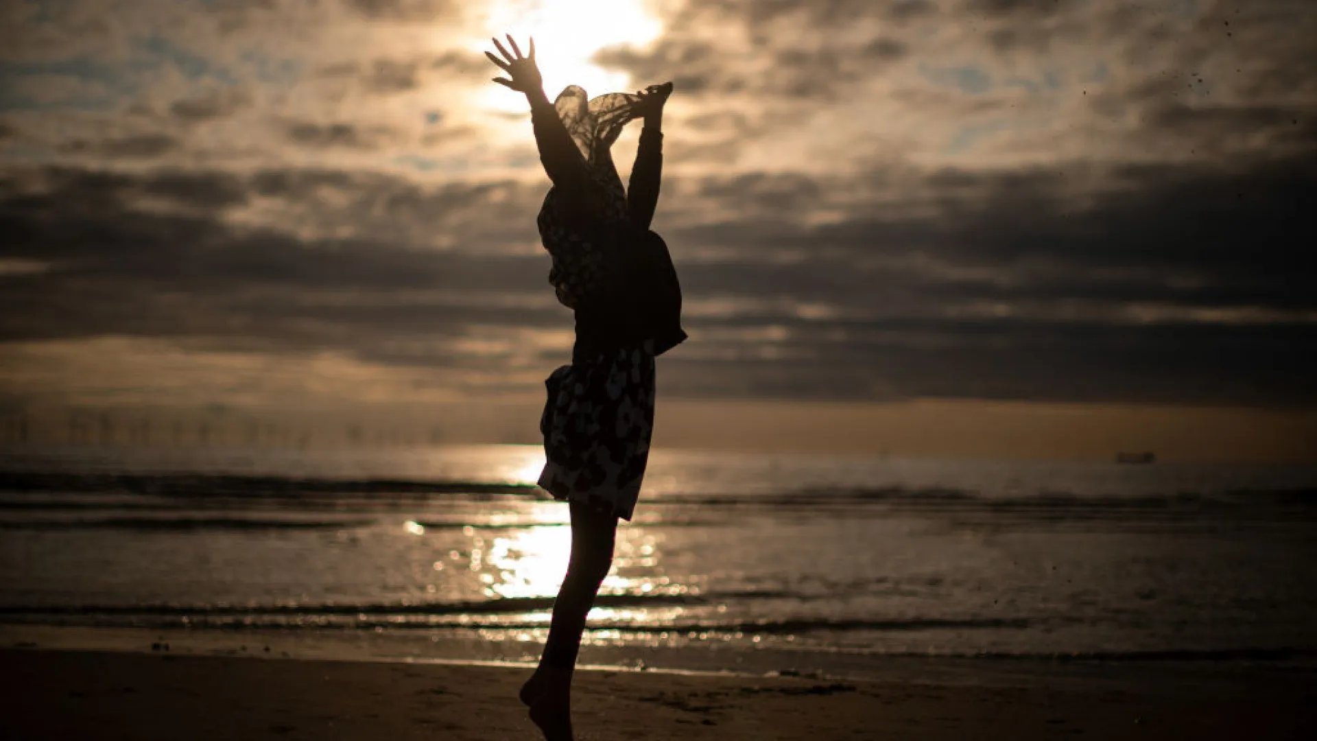 o-que-e-‘sindrome-da-garota-sortuda’-e-por-que-ela-e-perigosa?