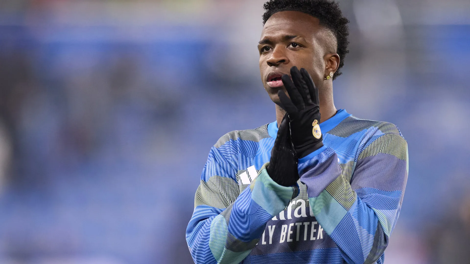 “vinicius-jr.-nao-merece-receber-o-que-o-real-madrid-lhe-paga-atualmente”