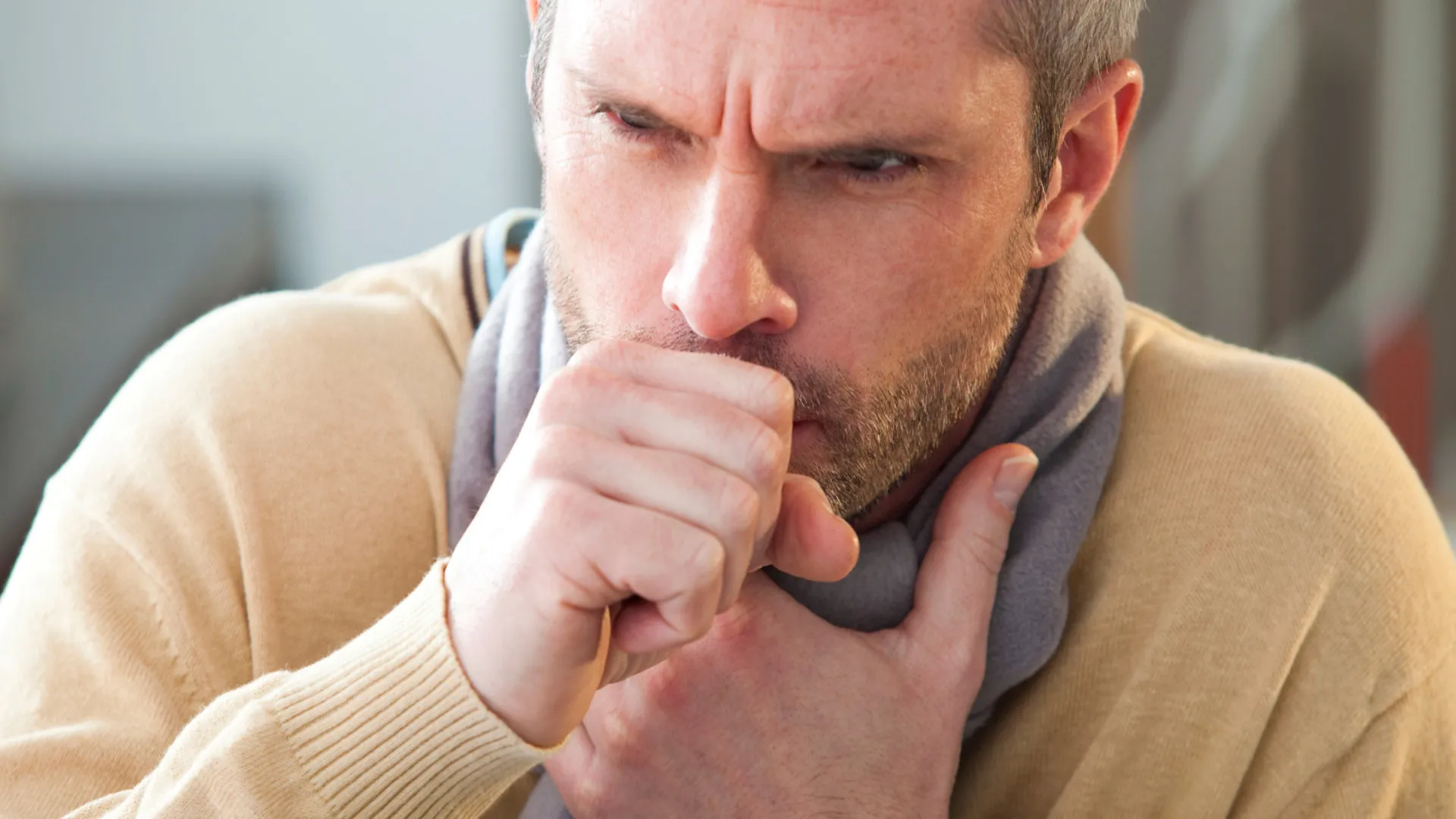 dor-de-garganta-que-persiste?-veja-causas-e-cuidados