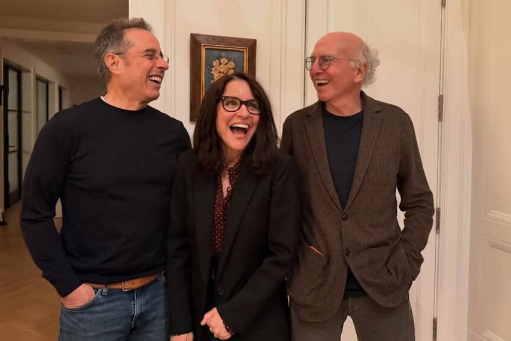 jerry-seinfeld,-julia-louis-dreyfus-e-larry-david-se-reunem-em-rara-foto