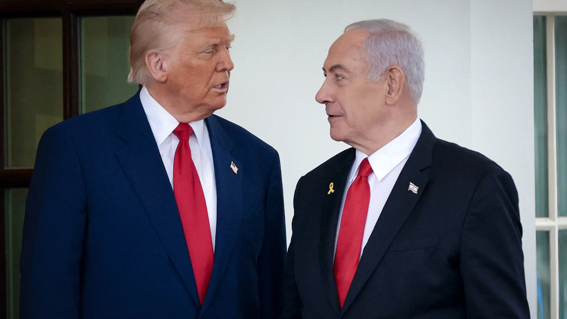 trump-diz-que-indulto-a-netanyahu-esta-a-caminho-e-que-atacaria-ira-de-novo-se-preciso