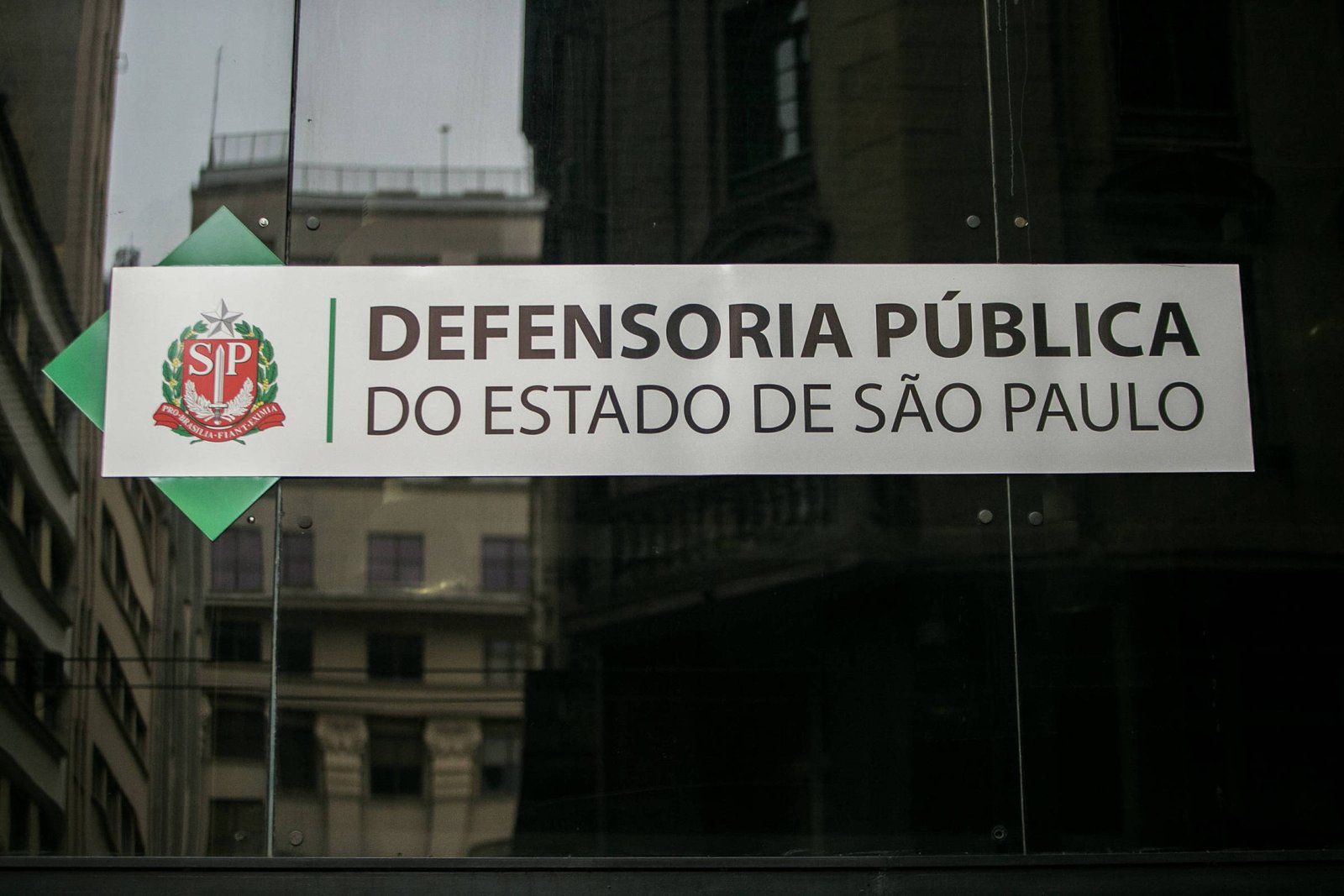defensoria-de-sp-admite-erro-em-dados-de-pagamentos-e-culpa-base-preenchida-a-mao