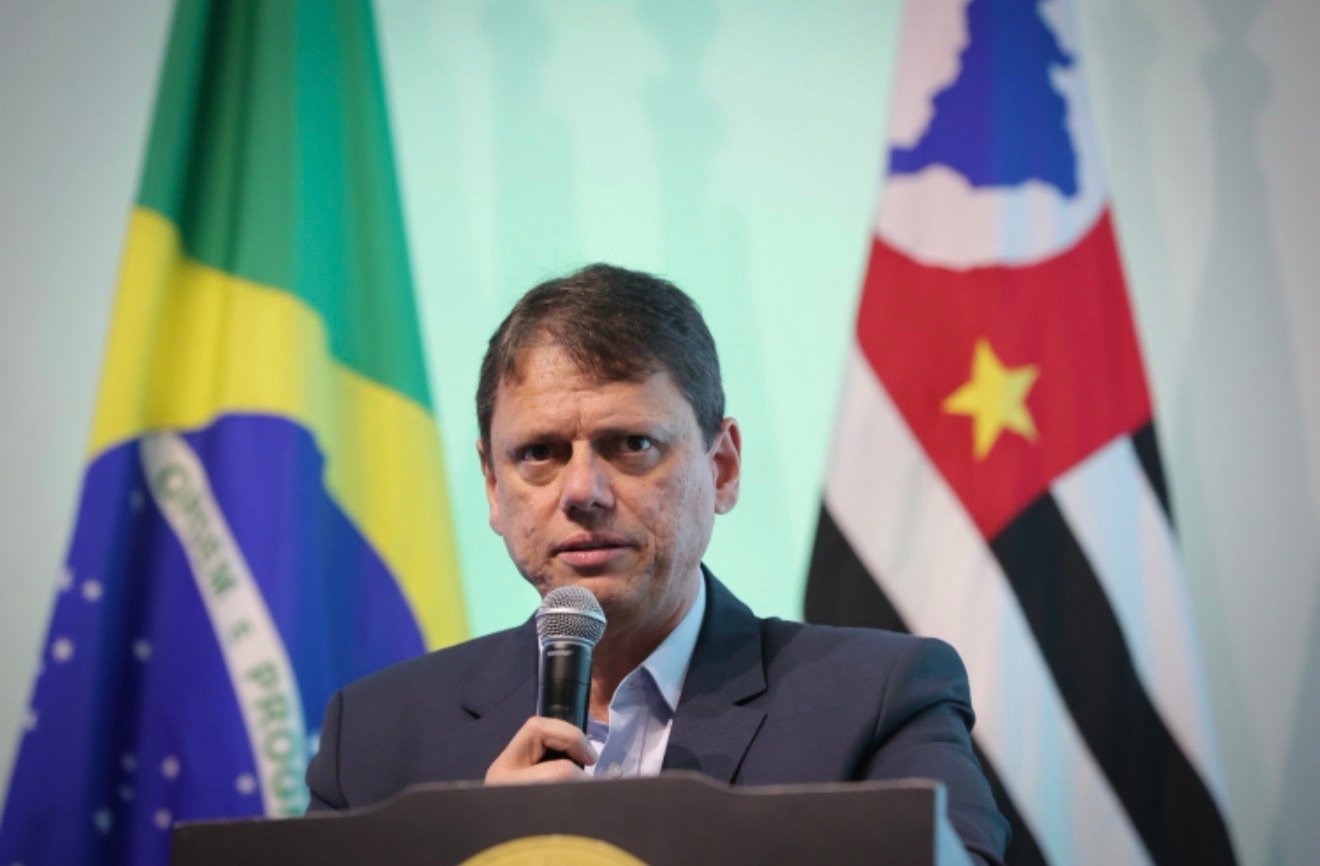 tarcisio-divulga-video-com-slogan-“fora-pt”-em-suas-redes-sociais