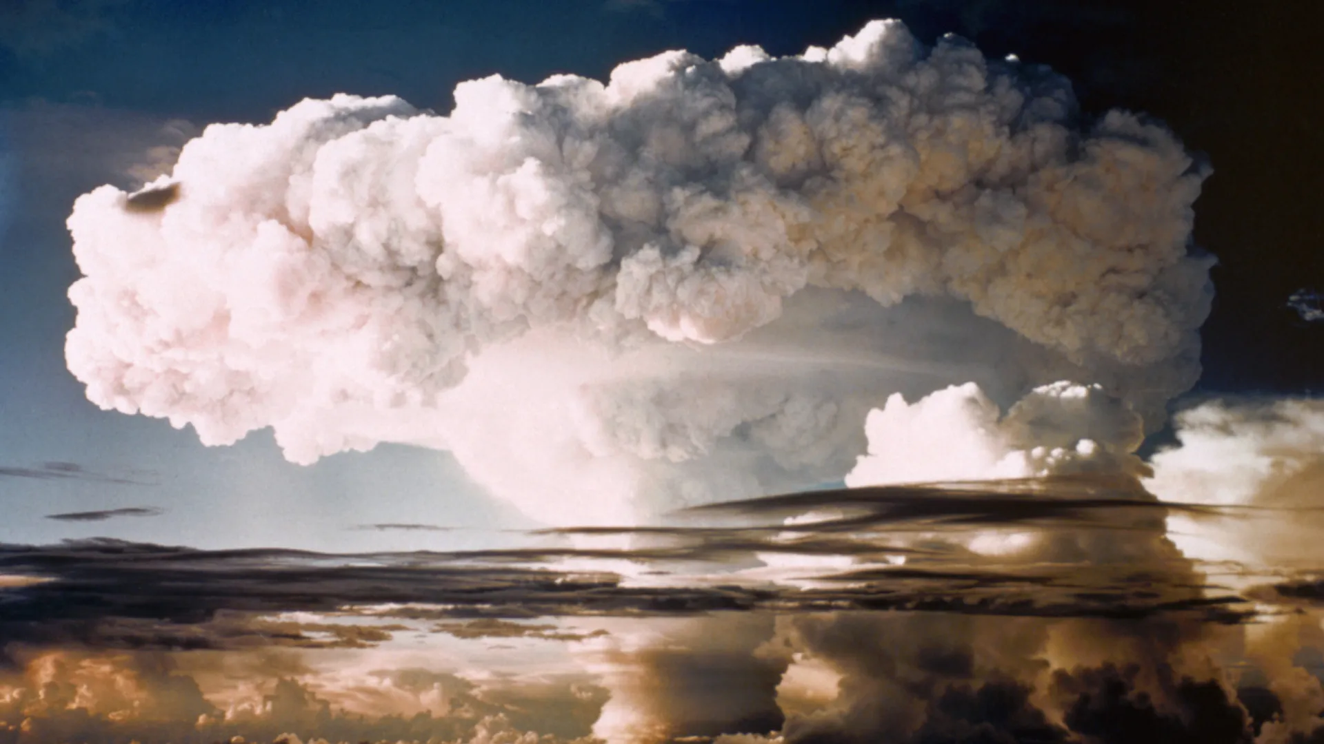 como-seria-uma-guerra-nuclear-hoje-—-e-como-sobreviver-a-uma-tragedia-dessas?