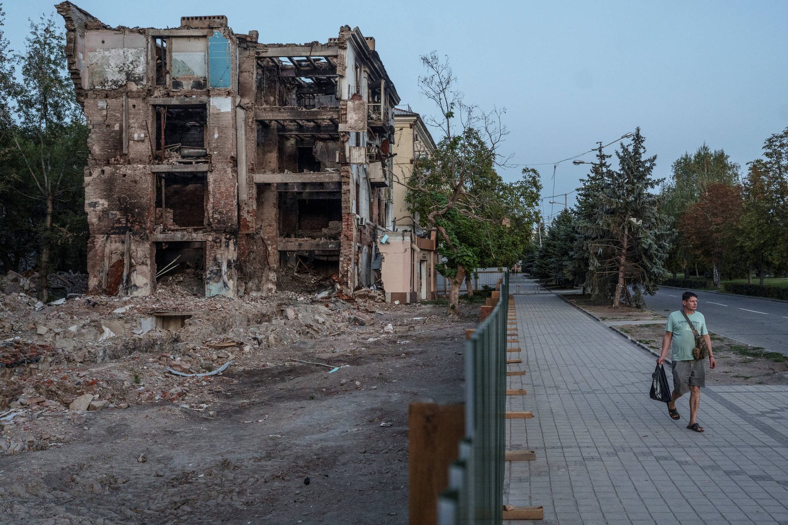 dois-sao-mortos-por-ataques-russos-em-kiev,-afirmam-autoridades-ucranianas