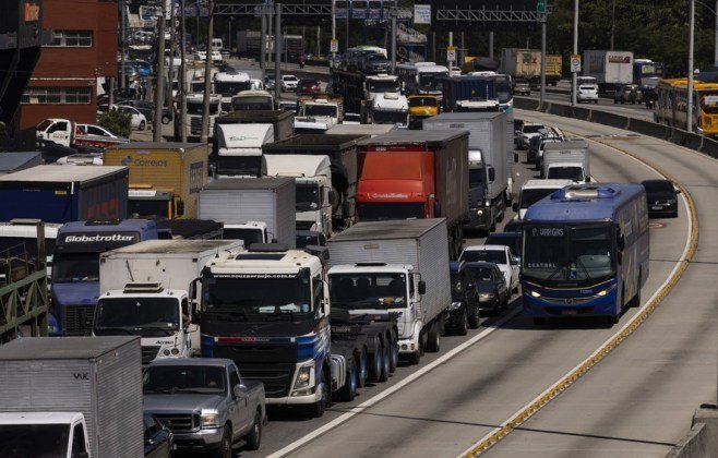 ipva-2026:-como-calcular,-prazos-e-descontos-no-rio-de-janeiro