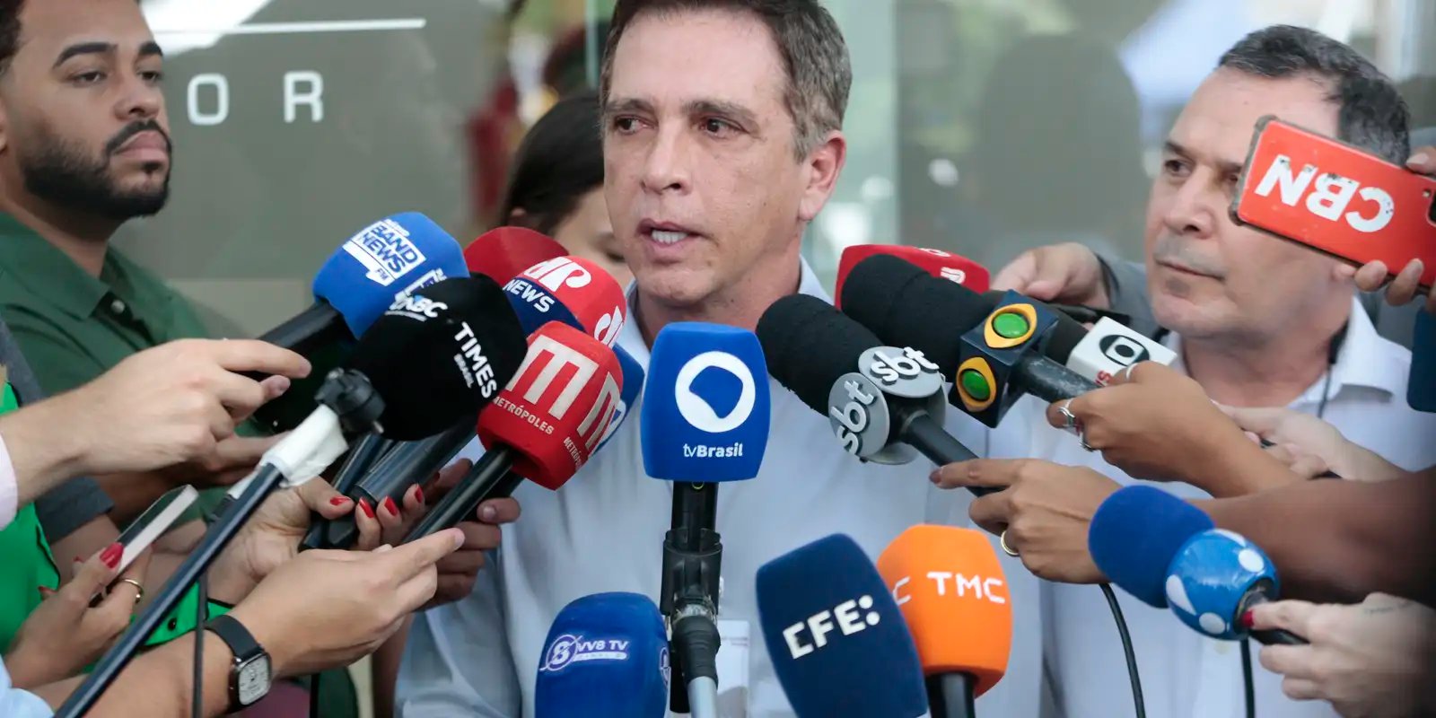 medico-de-bolsonaro-confirma-traumatismo-craniano-leve