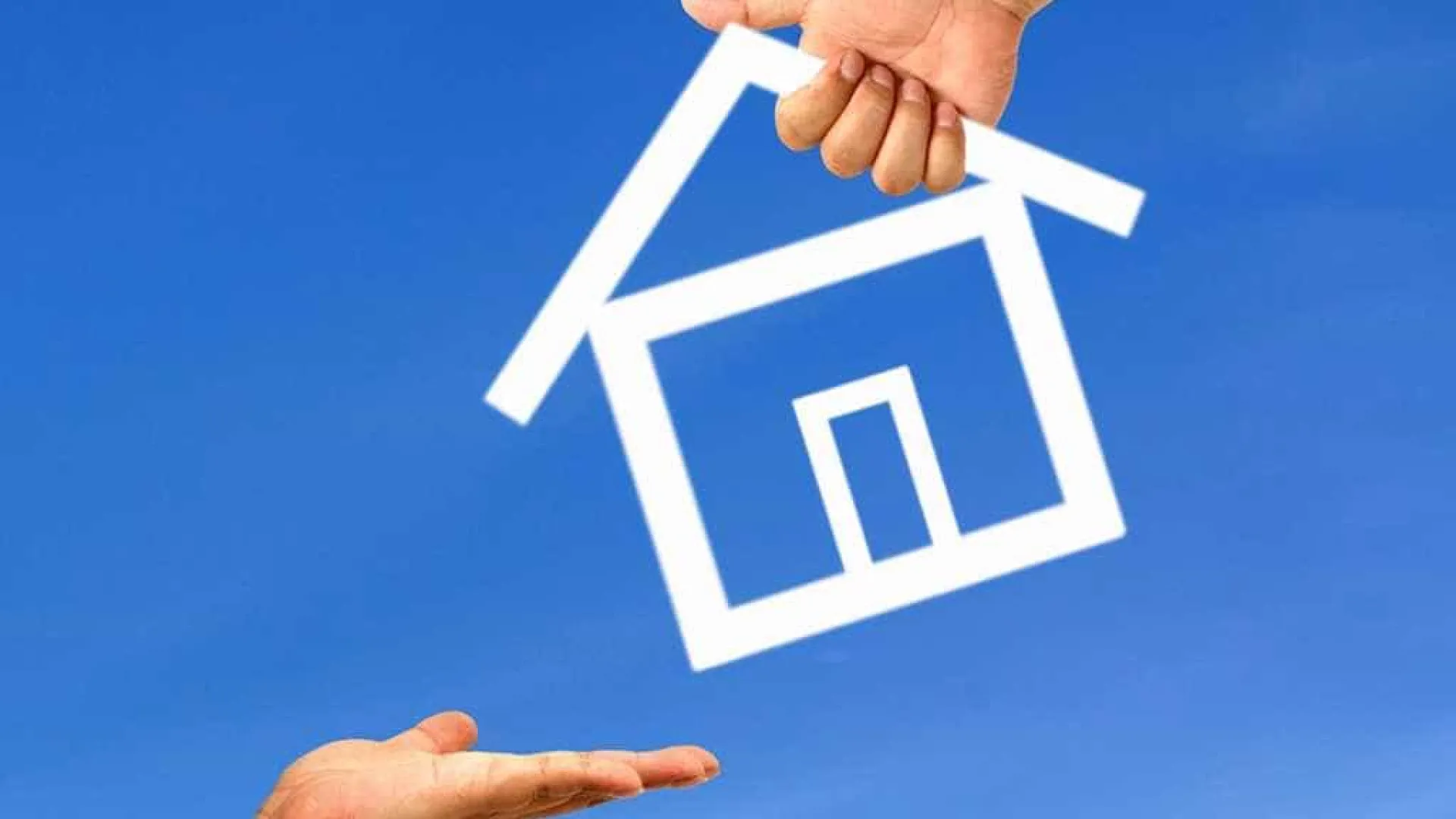 itau-e-santander-promovem-leiloes-com-350-imoveis-e-descontos-de-ate-76%