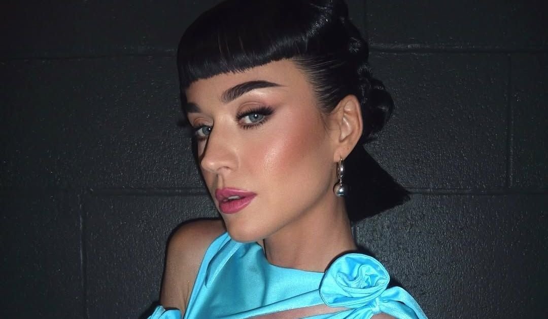 katy-perry-abre-album-de-fim-de-ano-com-orlando-bloom-e-justin-trudeau