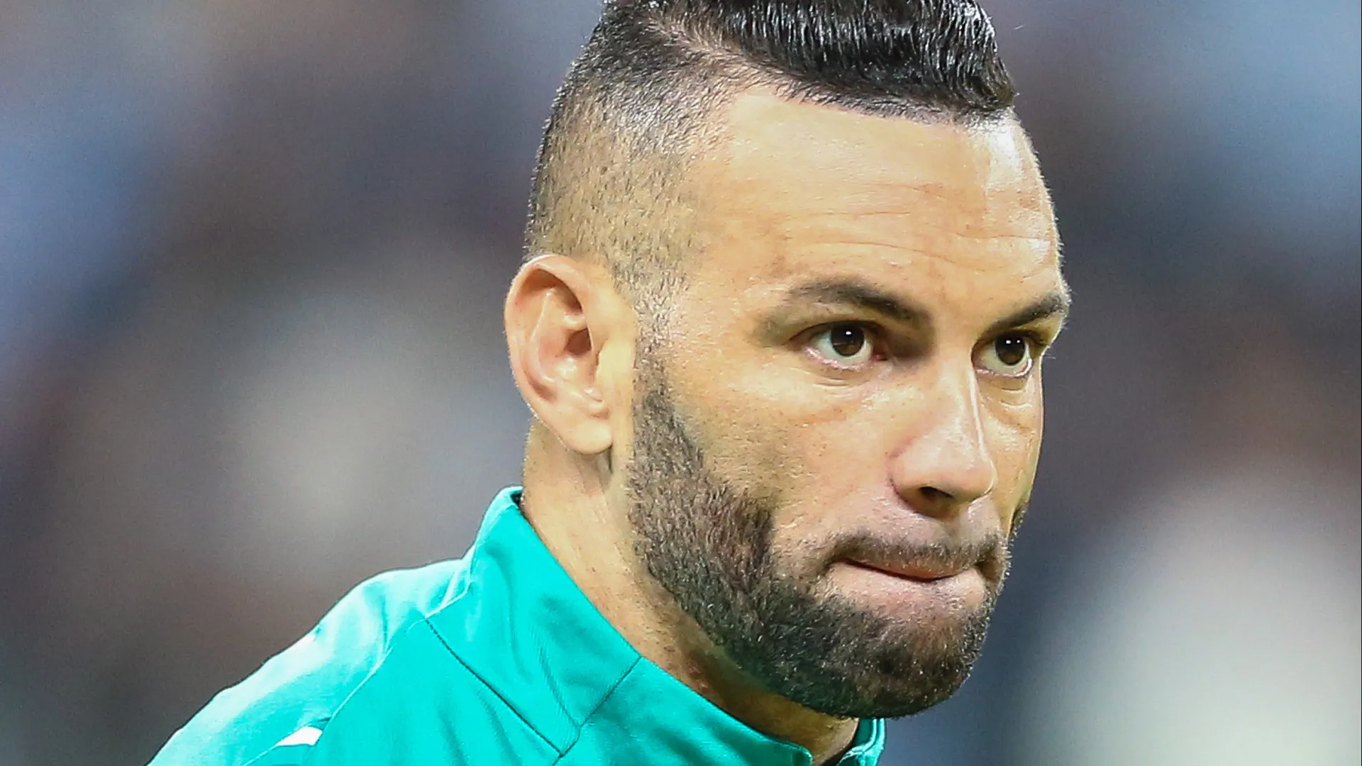 gremio-tenta-contornar-insatisfacao-do-palmeiras-por-acordo-com-weverton