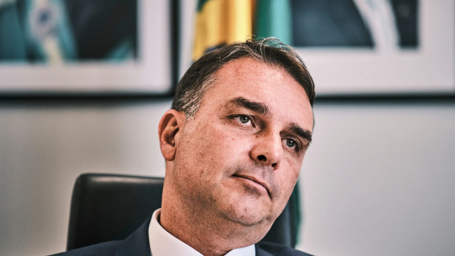 candidatura-de-flavio-bolsonaro-embaralha-uniao-de-governadores-da-direita-para-2026