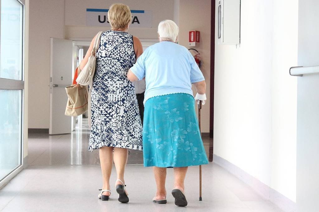 apoio-emocional-e-chave-para-evitar-depressao-em-idosos,-conclui-estudo