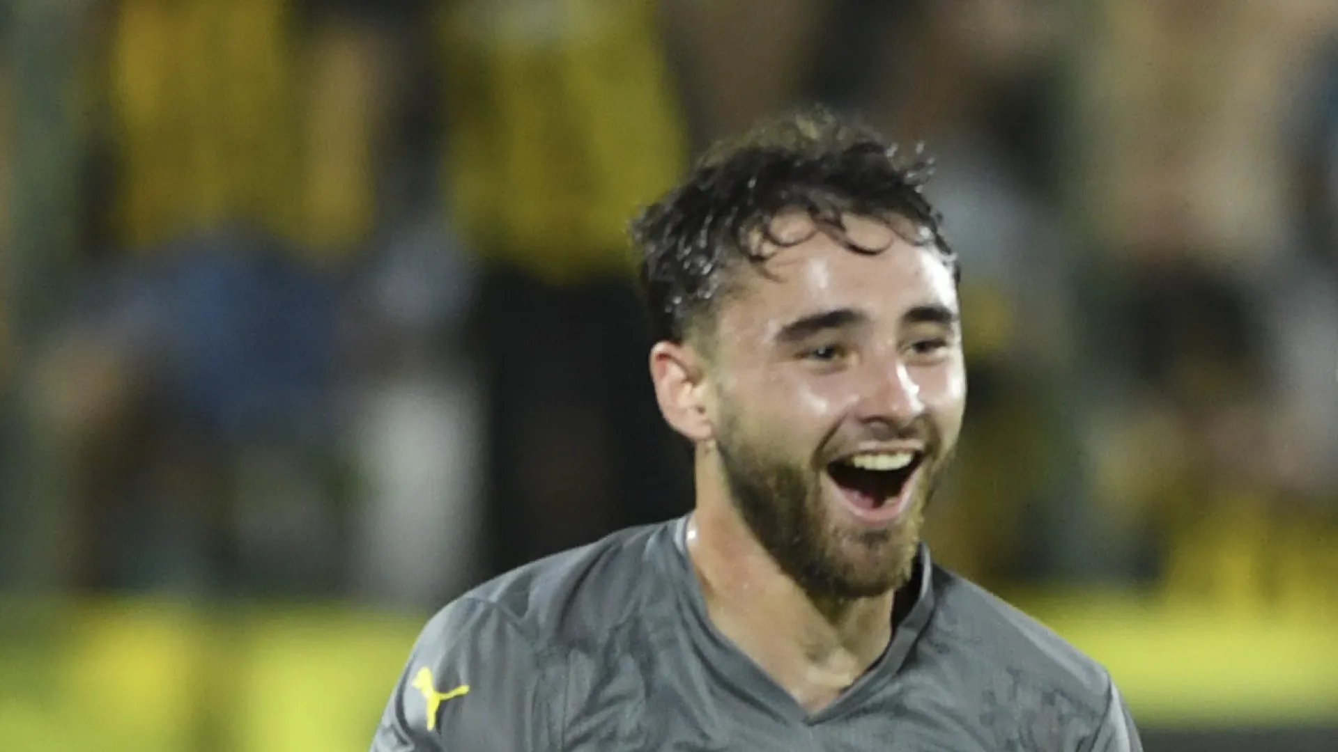 corinthians-encaminha-a-contratacao-do-lateral-pedro-milans,-ex-penarol