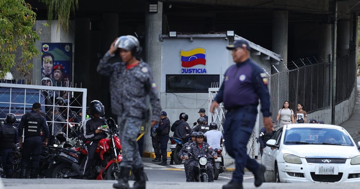 venezuela-solta-americanos-presos;-eua-falam-em-“importante-passo”