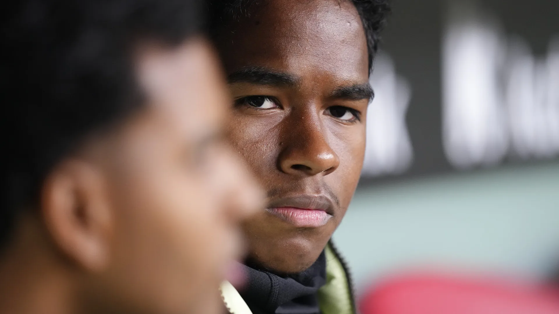 endrick-chama-tecnico-do-lyon-de-‘paizao’-e-ve-estreia-com-dedo-de-abel