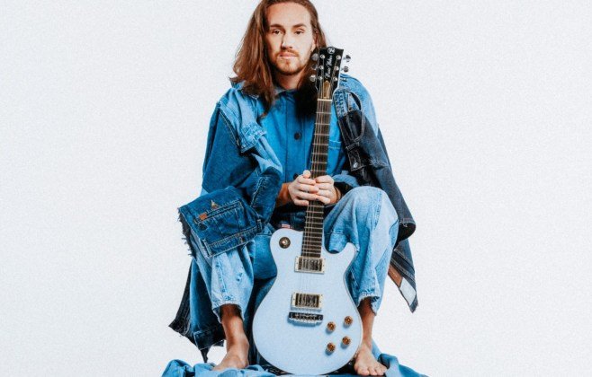 pique-novo,-araketu-e-vitor-kley-estao-entre-as-atracoes-musicais-que-se-apresentam-na-arena-sesc-verao-2026-em-casimiro-de-abreu