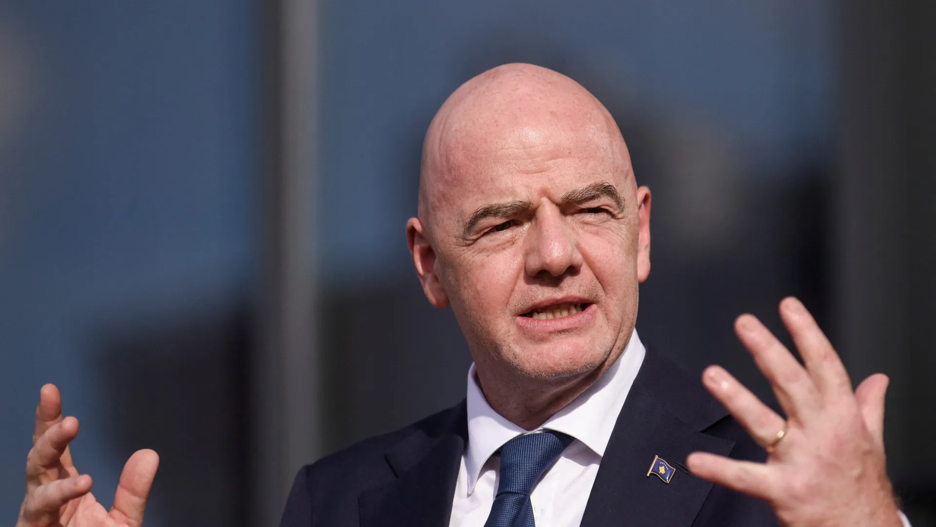 gianni-infantino-recebeu-mais-de-r$-32-milhoes-da-fifa-em-2024,-diz-jornal