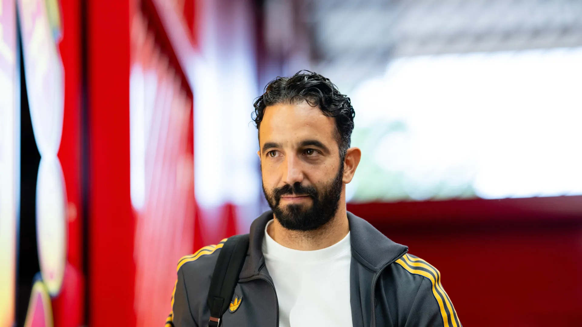 ruben-amorim-‘ilibado’:-“o-que-e-o-manchester-united?-o-mickey-mouse-fc?”