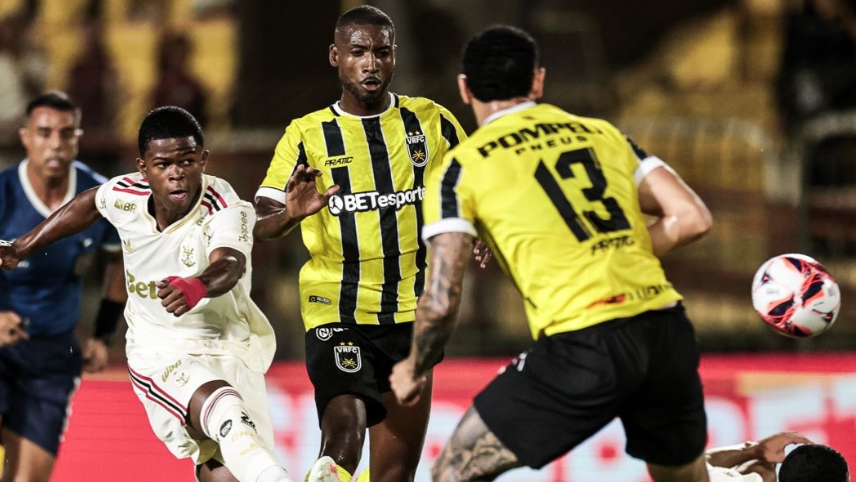 com-time-sub-20,-flamengo-e-goleado-pelo-volta-redonda-no-carioca