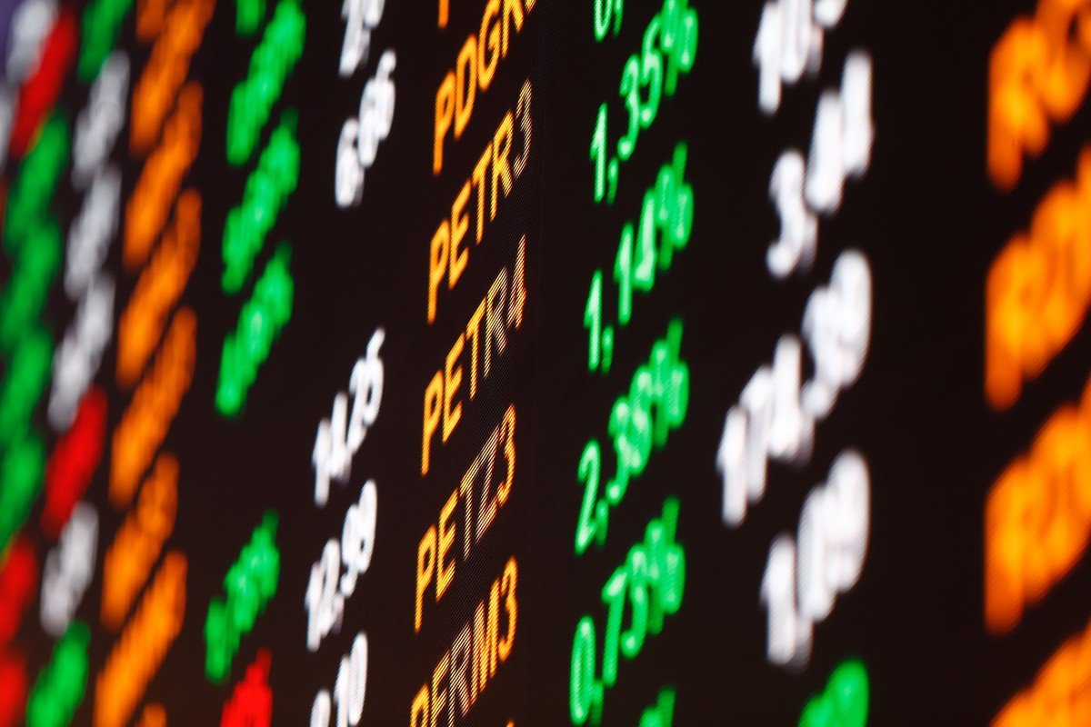 bolsa-opera-acima-dos-187-mil-pontos-e-dolar-se-estabiliza-apos-dados-de-emprego-nos-eua-e-falas-de-galipolo