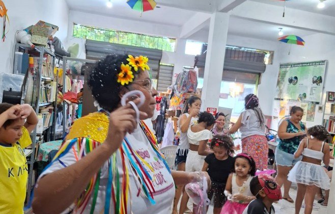 cepro-leva-bloquinho-cultural-de-defesa-da-infancia-as-ruas-de-rio-das-ostras-no-carnaval-2026