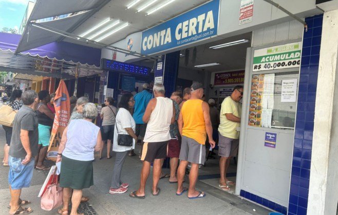 moradores-de-sao-goncalo-‘procuram’-sortudo-que-ganhou-mais-de-r$-140-milhoes-na-mega-sena