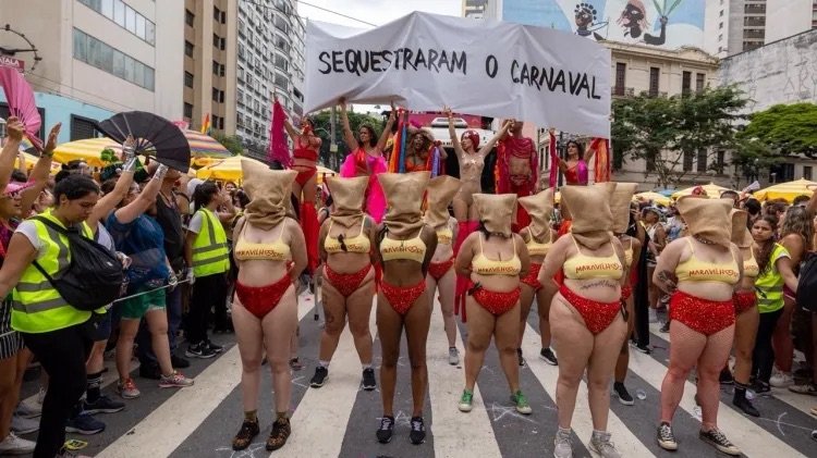 bloco-protesta-contra-a-falta-de-apoio-da-prefeitura-de-sp