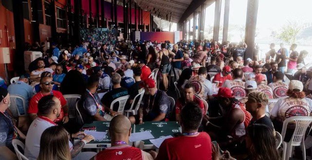 rosas-de-ouro-e-aguia-de-ouro-sao-rebaixadas-do-grupo-especial-no-carnaval-de-sp