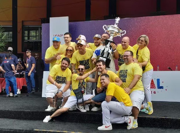 tucuruvi-conquista-titulo-do-grupo-de-acesso-1-e-garante-retorno-ao-grupo-especial-do-carnaval-de-sp-em-2027