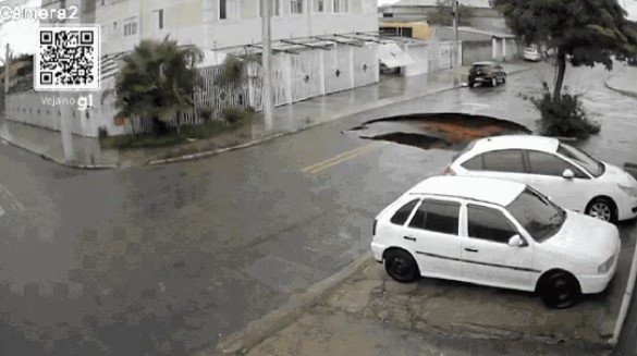 erosao-apos-chuvas-interdita-casa-no-jardim-sao-jose-ii,-na-zona-leste-de-sao-jose-dos-campos