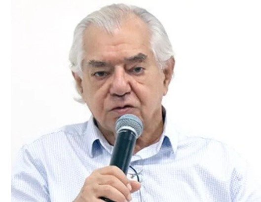 quem-era-jose-alvaro-moises,-fundador-do-pt-que-morreu-apos-se-afogar-no-litoral-norte-de-sp