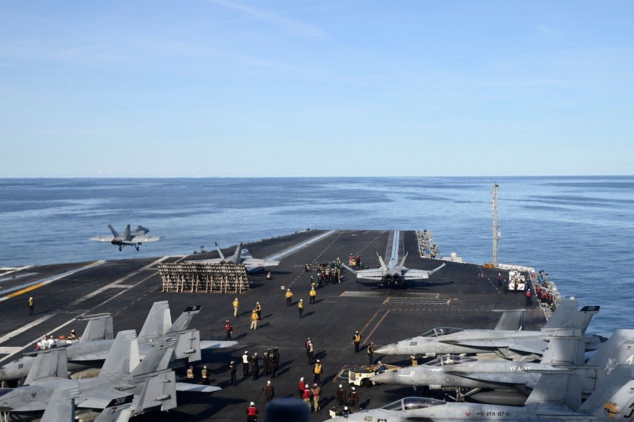 exercito-dos-eua-pronto-para-possiveis-ataques-ao-ira-ja-neste-fim-de-semana,-e-israel-prepara-sua-defesa