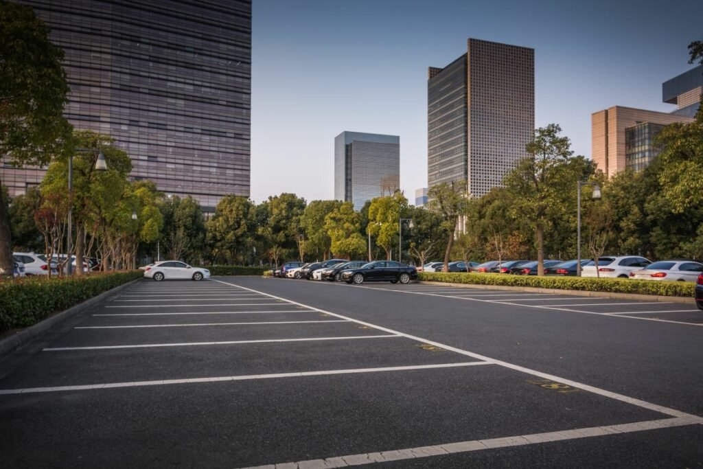 motorista-destroi-cancela-e-agride-seguranca