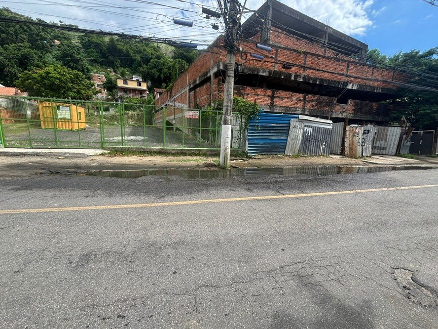 esgoto-a-ceu-aberto-volta-a-ser-problema-em-bairros-de-niteroi