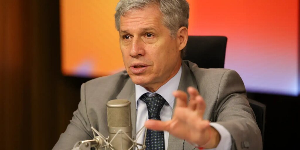 paulo-teixeira-destaca-impacto-das-mudancas-climaticas-na-agricultura