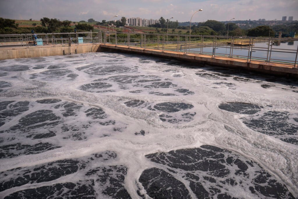 governo-de-sp-anuncia-pacote-de-r$-1,28-bilhao-em-saneamento-e-inaugura-estacao-de-tratamento-em-paulinia