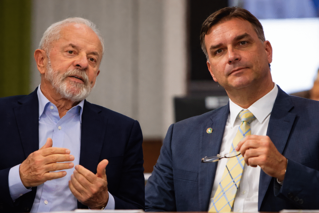 pesquisa-datafolha-aponta-lula-com-46%-e-flavio-bolsonaro-com-43%-em-simulacao-de-2o-turno