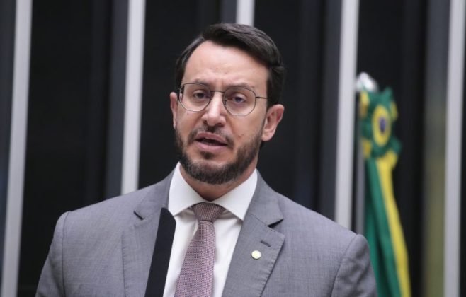 comissao-aprova-isencao-de-impostos-para-catadores-de-vidros-e-plasticos