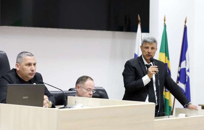 legislativo-aprova-reajuste-de-6%-para-servidores-municipais