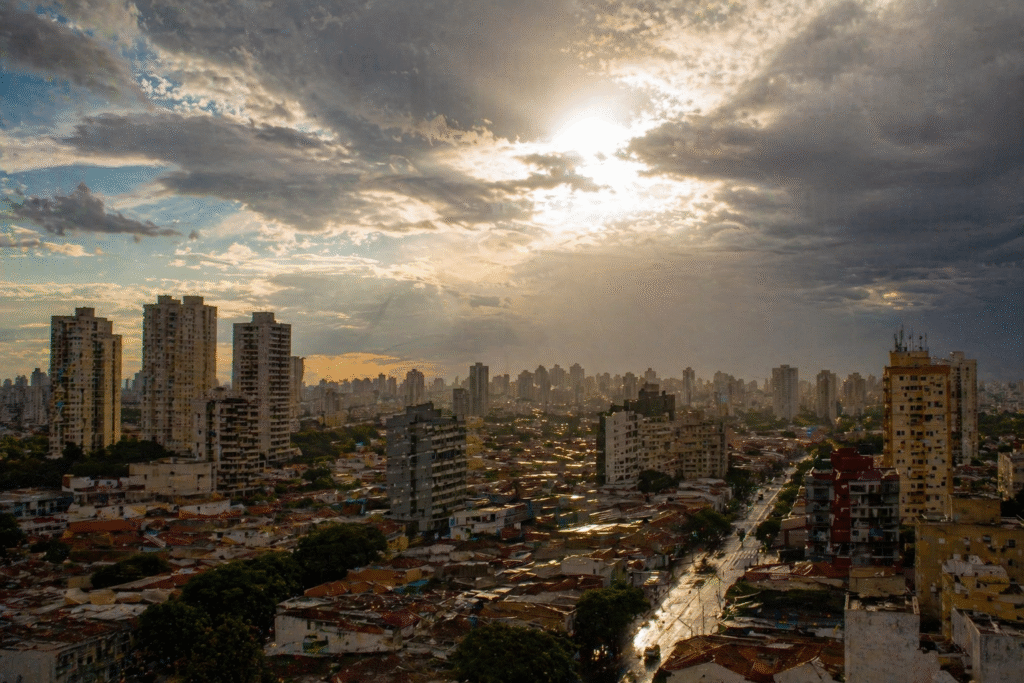 quinta-feira-tera-reducao-da-instabilidade-e-diminuicao-das-chuvas-em-sp