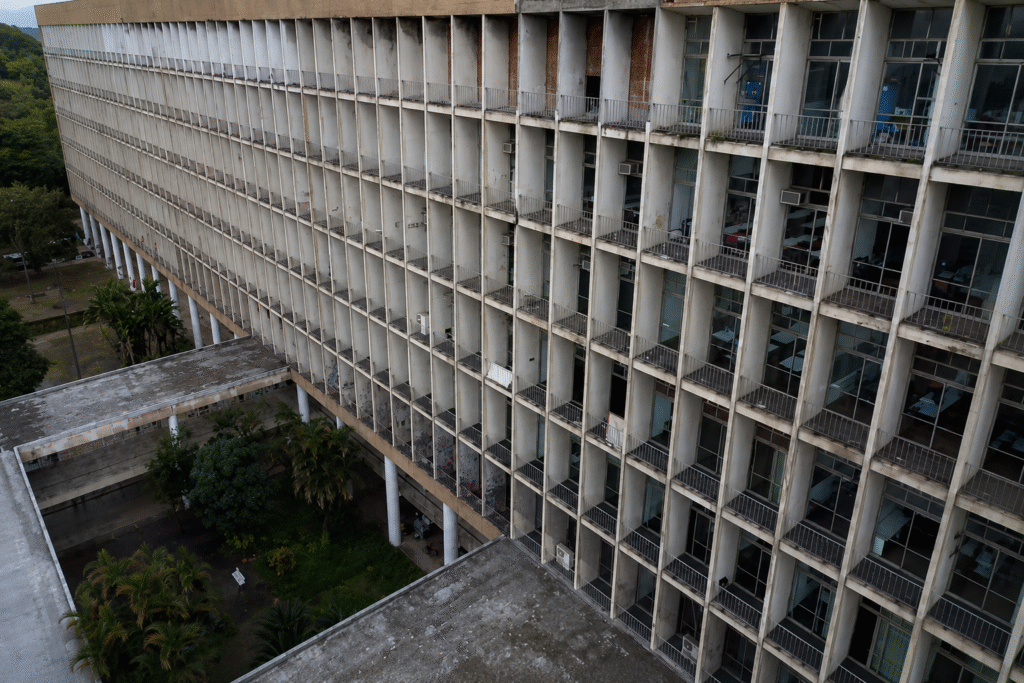ufrj-precisa-de-r$-1,27-bilhao-para-recuperar-predios-deteriorados