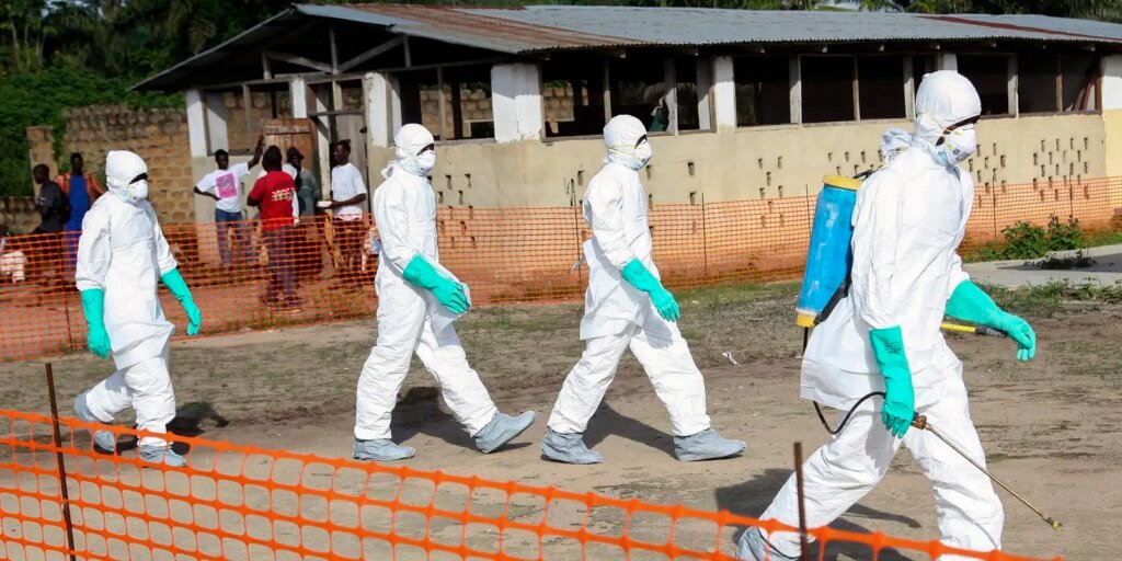 cruz-vermelha-lamenta-mortes-de-voluntarios-no-congo-devido-ao-ebola