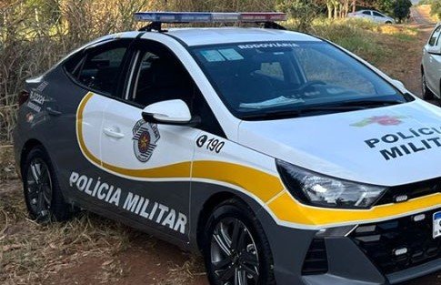 idosa-e-salva-pela-policia-militar-rodoviaria-apos-se-engasgar