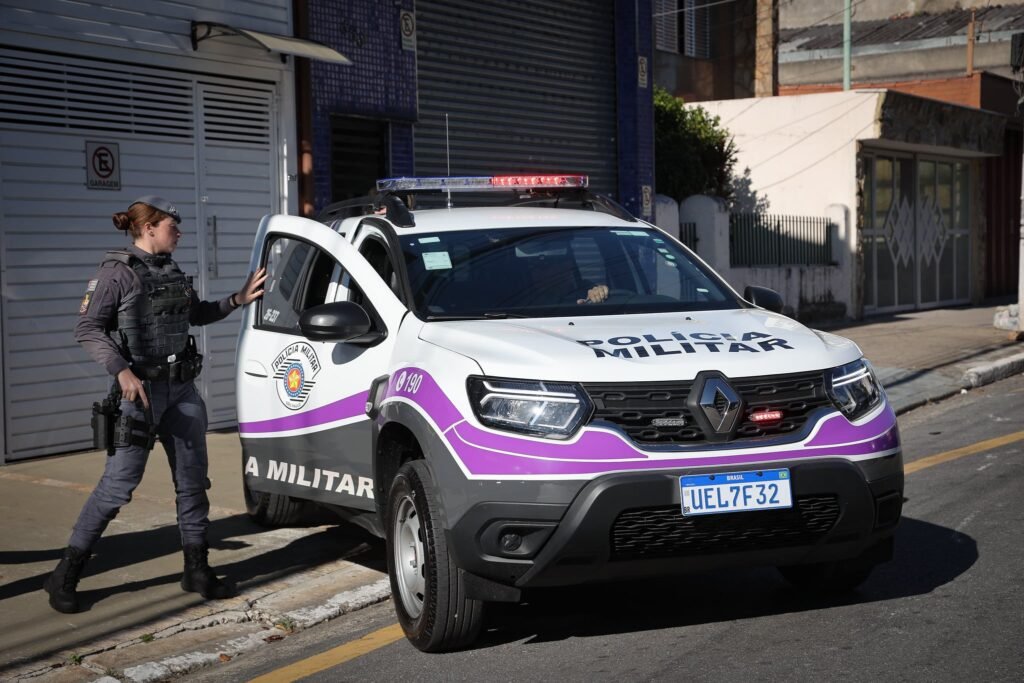 patrulha-sp-mulher-segura-prende-homem-por-violencia-domestica-e-estupro-na-capital